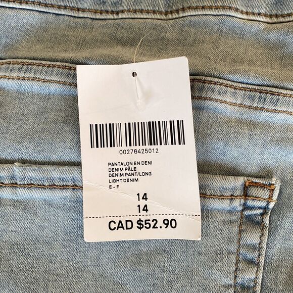 NWT Forever 21 Sculpted High Rise Skinny Light Wash Distressed Jeans - Picture 10 of 14